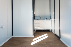 modulo-ofcina-con-bano-y-cocina-1